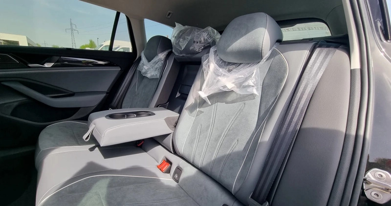 Volkswagen Passat cena 205470 przebieg: 5, rok produkcji 2024 z Skaryszew małe 106